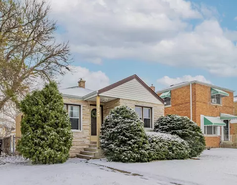923 Marshall Ave, Bellwood, IL 60104