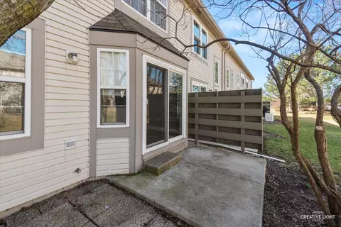 Exterior - 651 Lancaster Cir, Elgin, IL 60123 photo 4 of 4