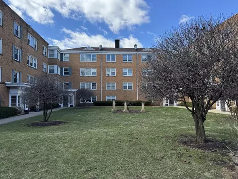 524 Michigan Ave #3S, Evanston, IL 60202