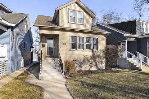 7005 N Osceola Ave, Chicago, IL 60631