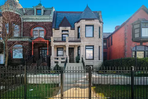 515 E Oakwood Blvd, Chicago, IL 60653