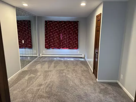 Bedroom - 403 W Mitchell St, Benton, IL 62812 photo 1 of 4