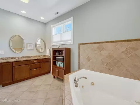 Bath - 1607 E Indiana St, Wheaton, IL 60187 photo 3 of 4