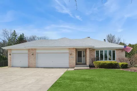 13910 Green Valley Dr, Orland Park, IL 60467