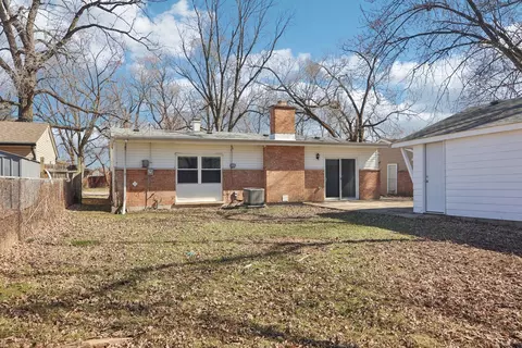 Exterior - 16524 Sawyer Ave, Markham, IL 60428 photo 3 of 5