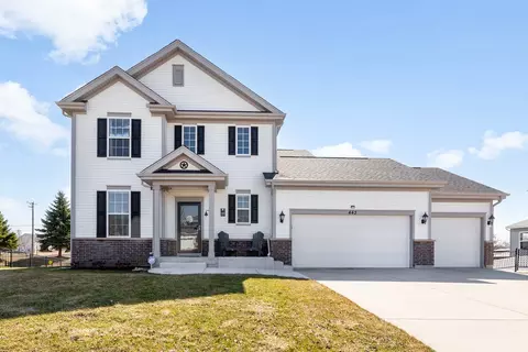 443 Zachary Dr, Hampshire, IL 60140