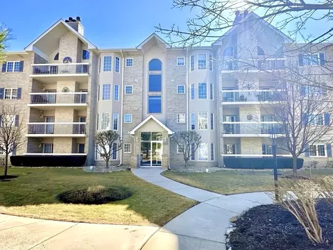 7755 Bristol Park Dr #4NE, Tinley Park, IL 60477
