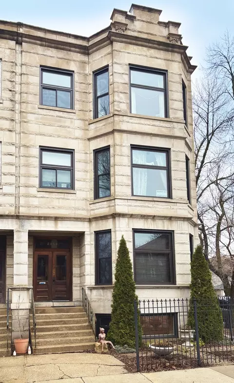 2454 N Spaulding Ave, Chicago, IL 60647
