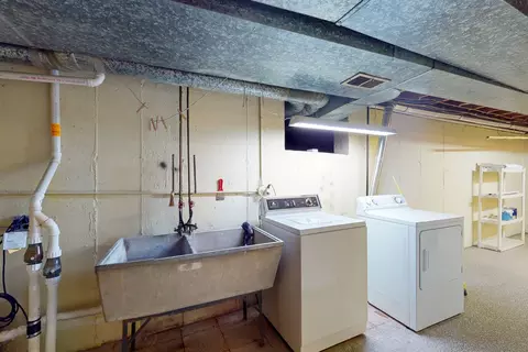 Other - 521 Sandy Ln, Des Plaines, IL 60016 photo 4 of 7
