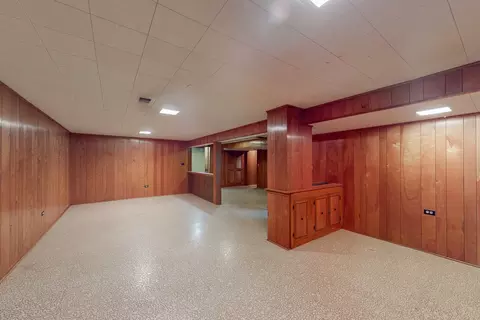 Other - 521 Sandy Ln, Des Plaines, IL 60016 photo 3 of 7