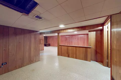 Other - 521 Sandy Ln, Des Plaines, IL 60016 photo 1 of 7