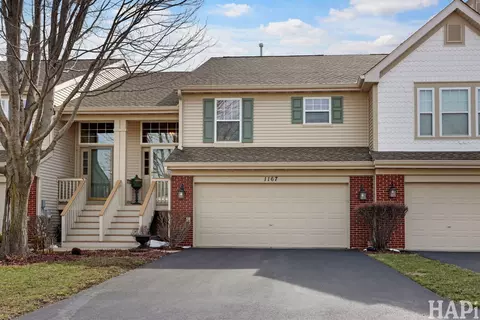 1167 N Oakwood Dr #32-3, Fox Lake, IL 60020