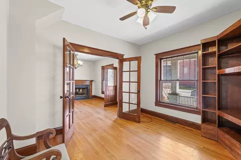 118 E William St, Monticello, IL 61856 photo 8