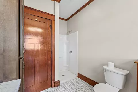 118 E William St, Monticello, IL 61856 photo 18