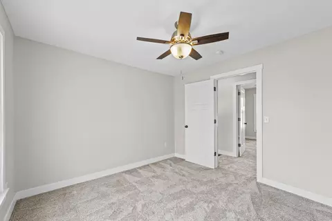 118 E William St, Monticello, IL 61856 photo 24