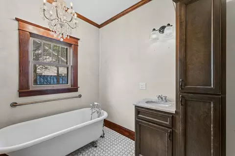118 E William St, Monticello, IL 61856 photo 17