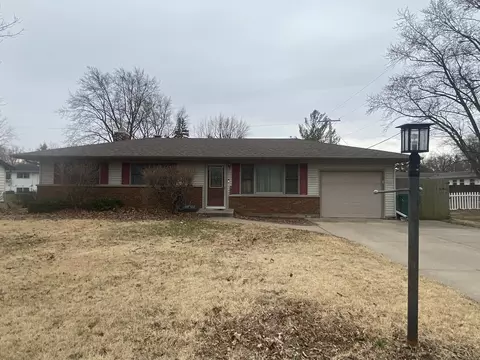 813 Oakley Ave, Streator, IL 61364