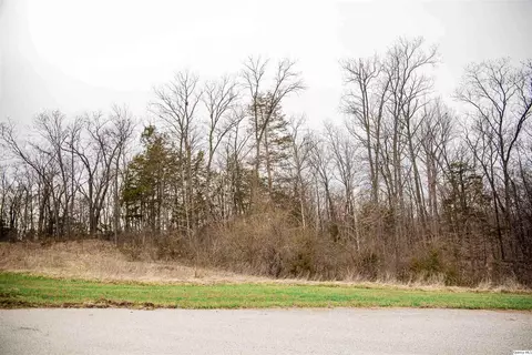 4610 Barbara Jane Ct, Quincy, IL 62305