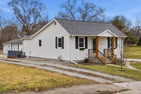 Other - 418 E Wall St, Morrison, IL 61270 photo 1 of 9