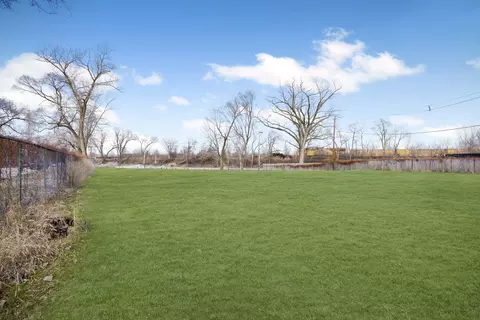 8819-8847 S Yale Ave, Chicago, IL 60620