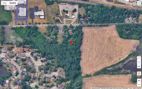 27 W607 Devon Ave, Hanover Park, IL 60133