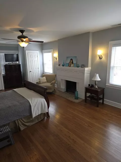 Bedroom - 1235 Park Ave, River Forest, IL 60305 photo 1 of 9