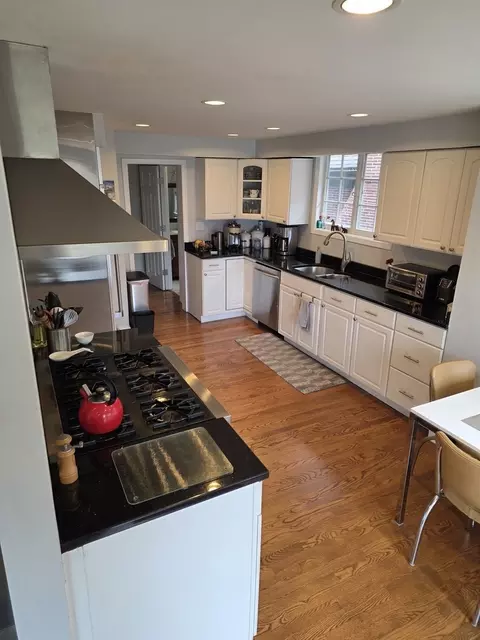 Kitchen - 1235 Park Ave, River Forest, IL 60305 photo 3 of 8
