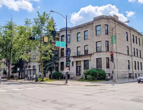 342 N Austin Blvd #1, Oak Park, IL 60302