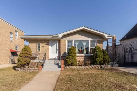 5029 N Nagle Ave, Chicago, IL 60630