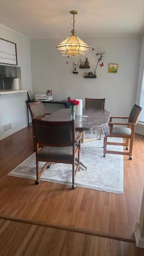 Dining - 4791 Amber Cir, Hoffman Estates, IL 60192 photo 1 of 1