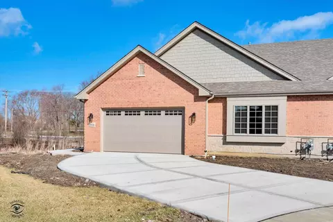 20336 Mackinac Point Dr, Frankfort, IL 60423