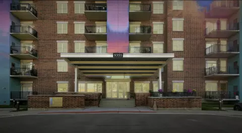 9355 Irving Park Rd #522, Schiller Park, IL 60176