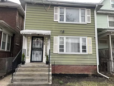 19 S Waller Ave, Chicago, IL 60644