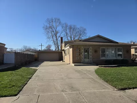 5425 W 99th St, Oak Lawn, IL 60453