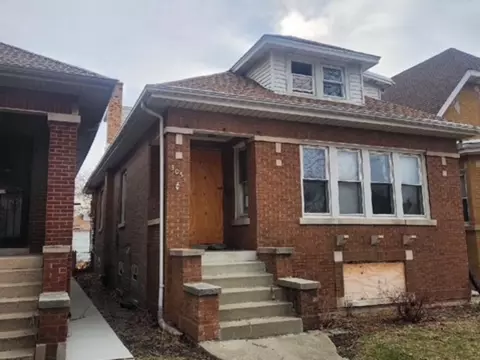 3053 N Kenneth Ave, Chicago, IL 60641