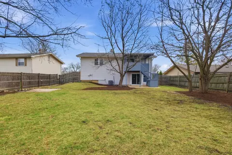 Exterior - 1450 Meyer Rd, Hoffman Estates, IL 60169 photo 6 of 6