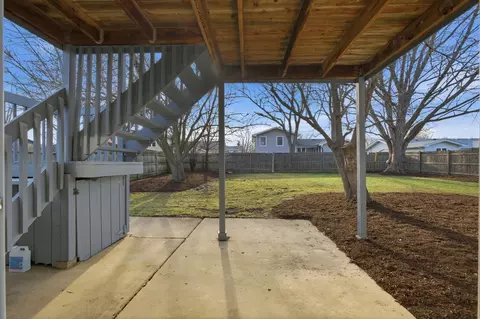 Exterior - 1450 Meyer Rd, Hoffman Estates, IL 60169 photo 4 of 6