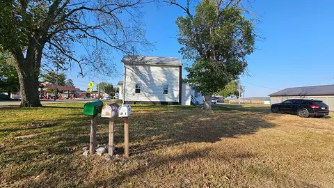 Exterior - 2000 Illinois Route 84 Hwy, Thomson, IL 61285 photo 1 of 2
