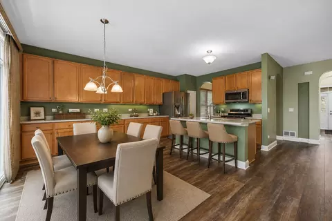Other - 2984 Shamrock Cir, Elgin, IL 60124 photo 1 of 8