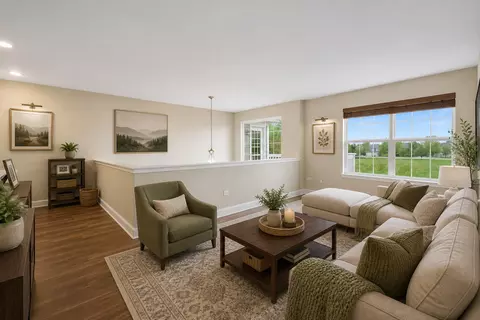 Living - 2984 Shamrock Cir, Elgin, IL 60124 photo 5 of 8