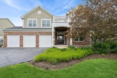 Exterior - 2984 Shamrock Cir, Elgin, IL 60124 photo 1 of 6