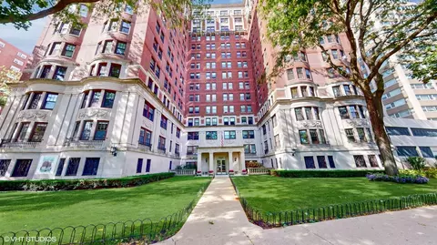 5000 N Marine Dr #12E, Chicago, IL 60640