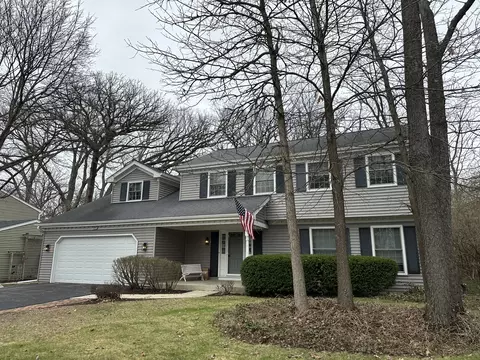 5387 Candlewood Ct, Lisle, IL 60532