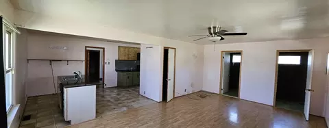 Living - 209 N Reader St, Mounds, IL 62964 photo 5 of 7