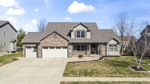 3916 Anabelle Dr, Bloomington, IL 61705