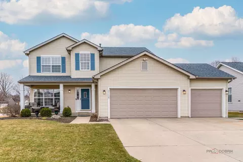 3115 Almond Ln, Mchenry, IL 60051