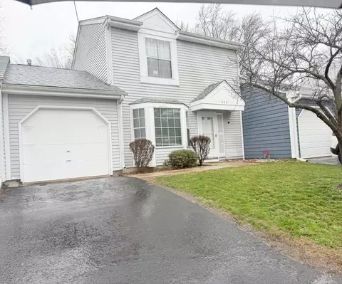 640 Pleasant Pl, Island Lake, IL 60042