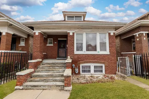 6237 S California Ave, Chicago, IL 60629