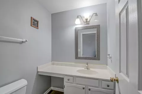 Bath - 1411 Steeplechase Rd, Bartlett, IL 60103 photo 1 of 4
