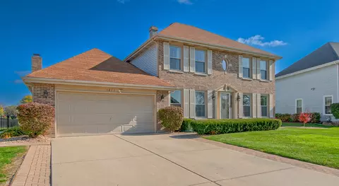 Exterior - 1411 Steeplechase Rd, Bartlett, IL 60103 photo 2 of 8